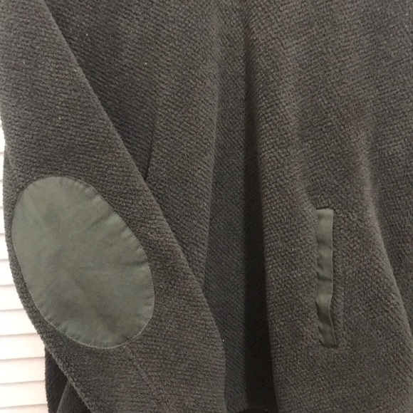 Thread Supply Pullover - Picture 4 of 5